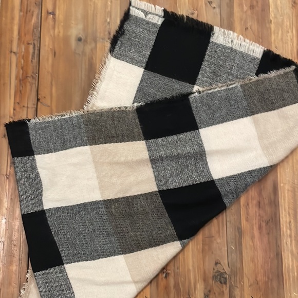 Blanket scarf - Picture 3 of 3